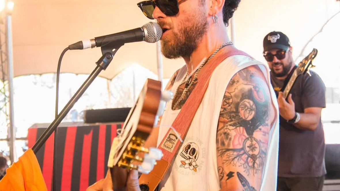 Captura de pantalla 2025-11-20 a las 22.23.46_16x9